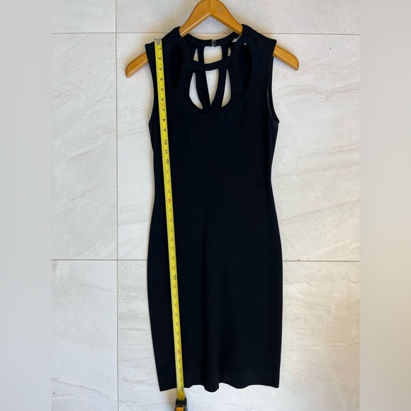 Diane Von Furstenburg (DVF) Amy Black Cutout Shift Dress - Picture 5 of 12